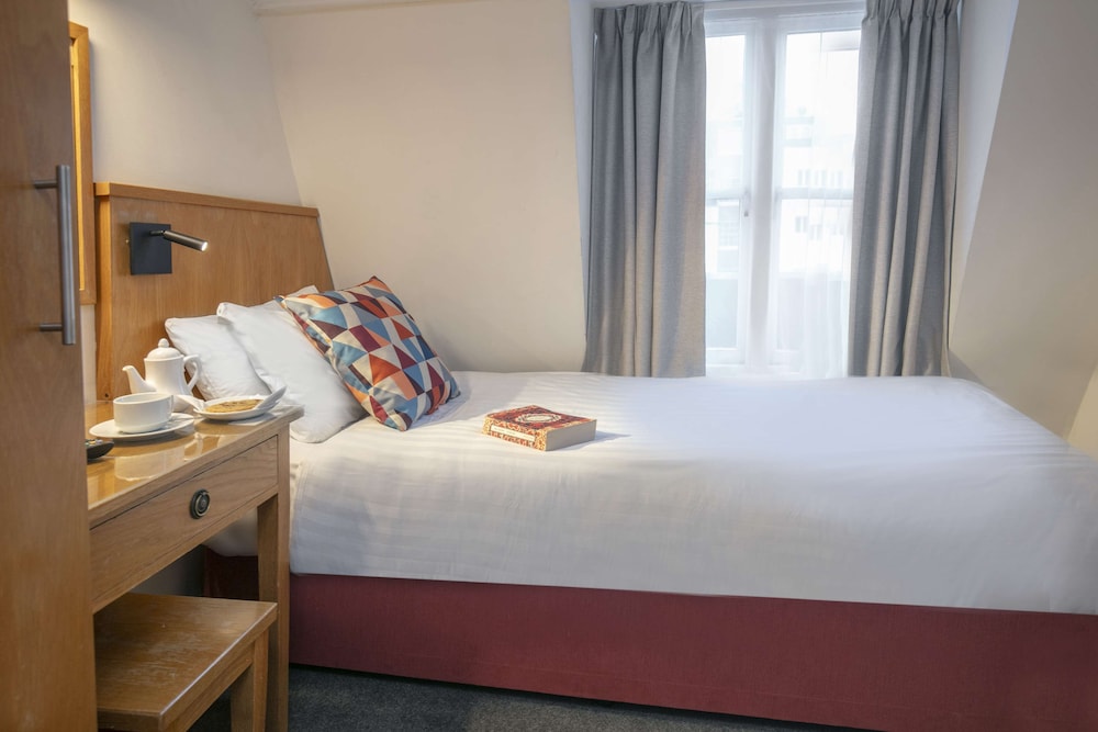 LOFT, STANDARD, SINGLE BED