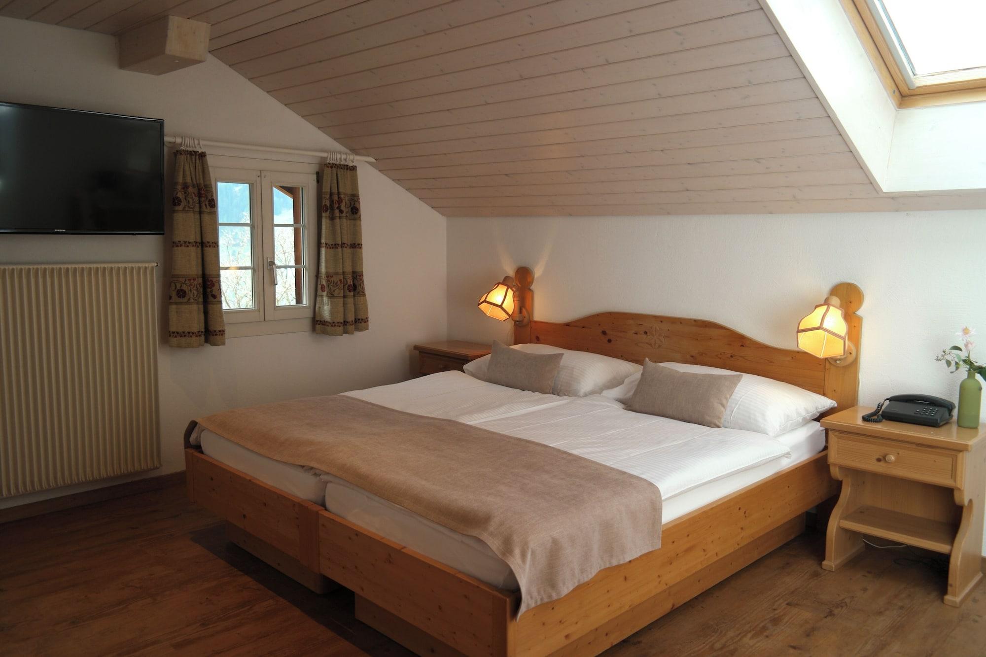 Standard, Double Bed, Eiger View