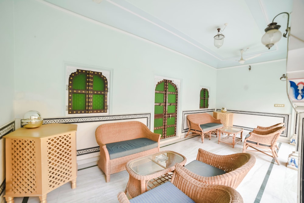 Hotel Saba Haveli 25/50