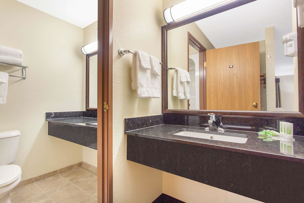 Americinn By Wyndham Rhinelander 13/33