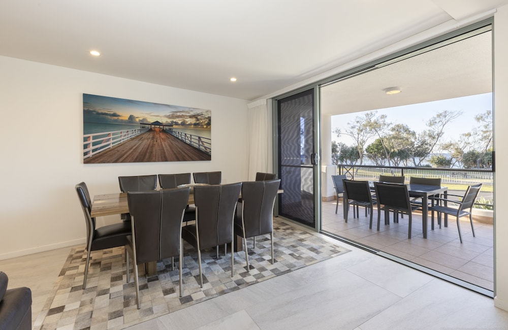 BAY ROYAL APARTMENTS 44/50