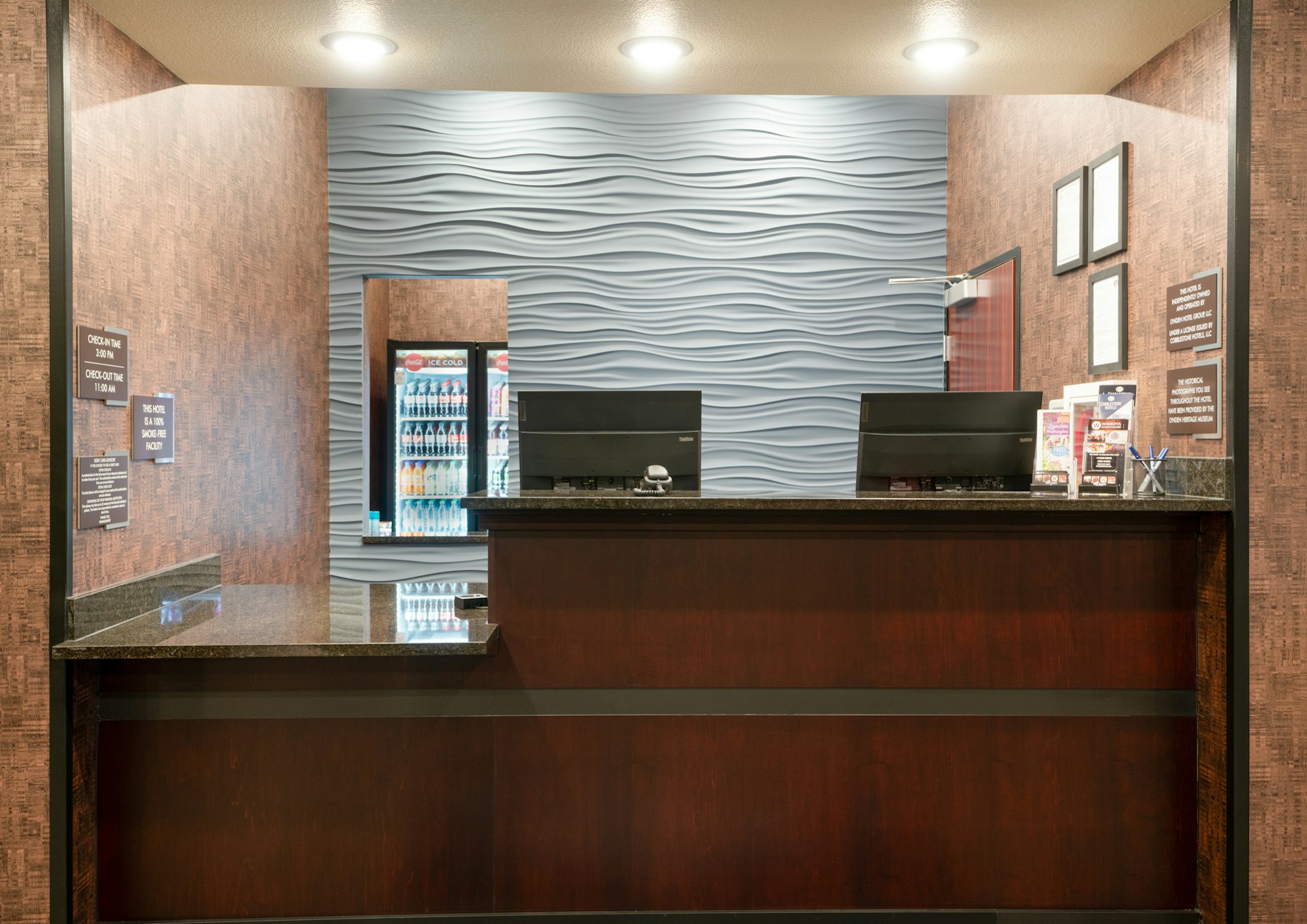 Cobblestone Hotel & Suites - Lynden 4/50