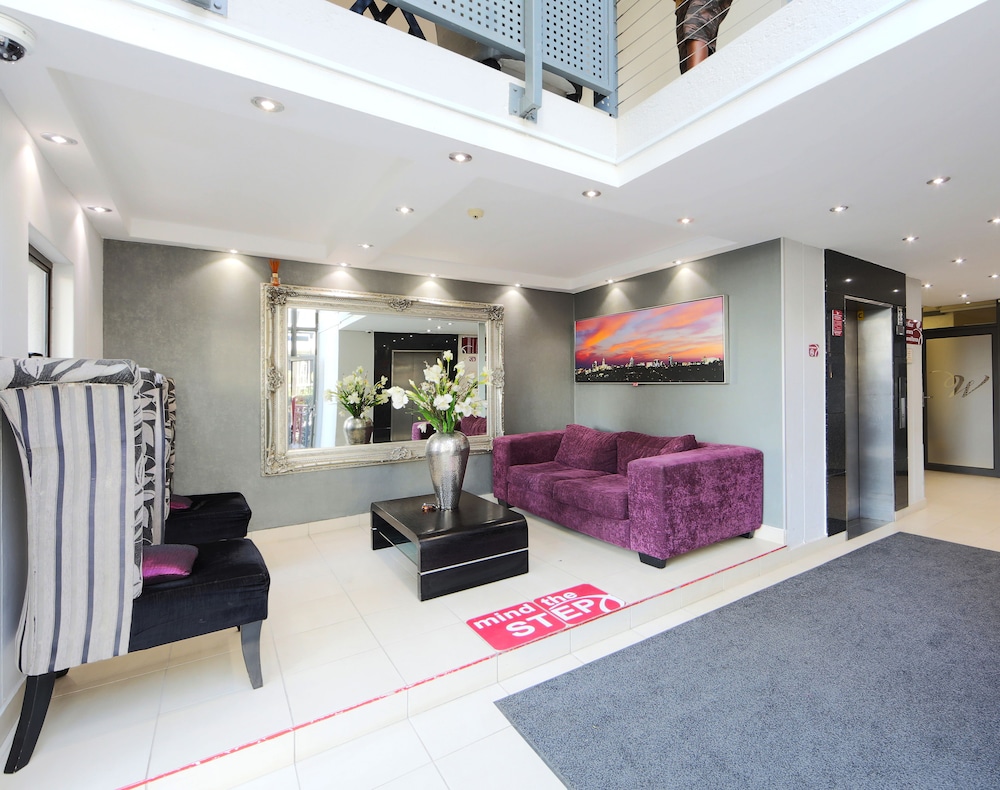 Sandton Executive Suites - Westpoint 7/70
