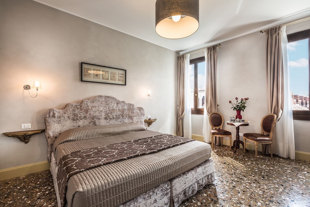 Palazzina Canal 6/37