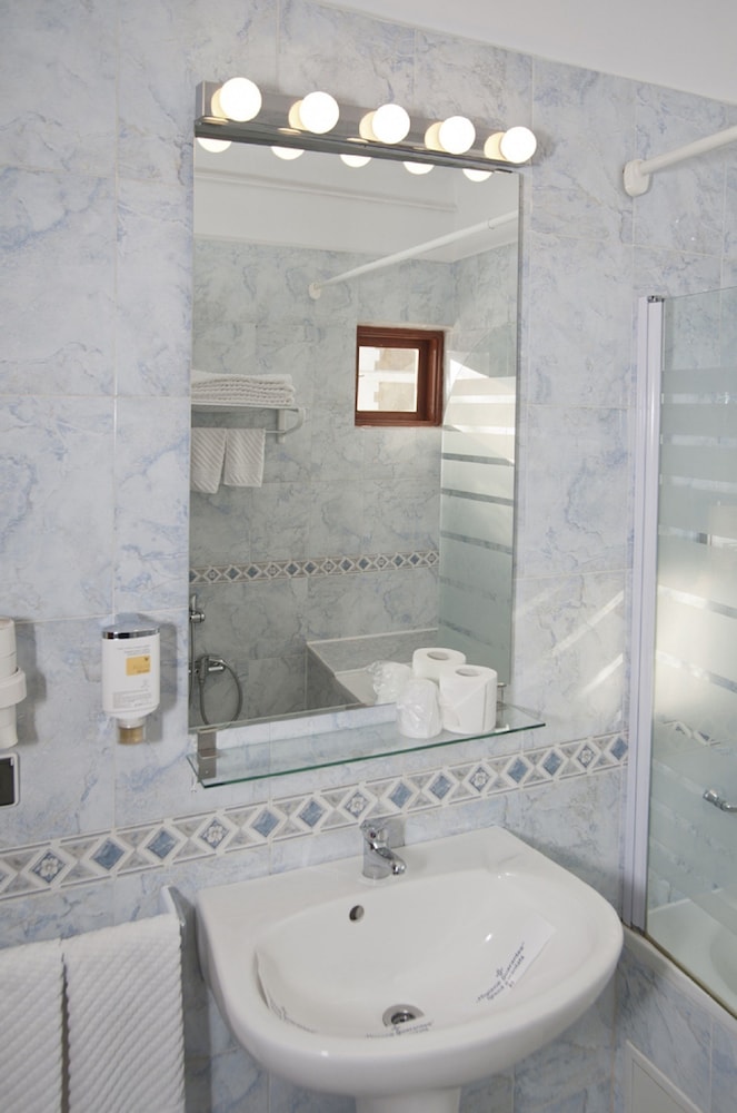 Vila Camelia 50/50