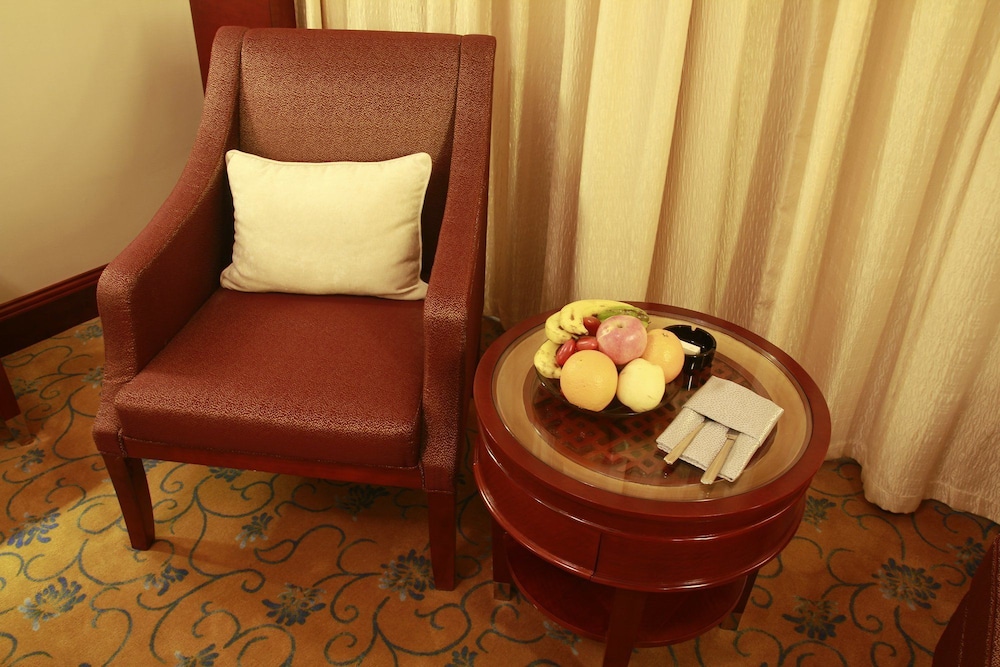 Xiaogan Yuji Grand Hotel 12/20