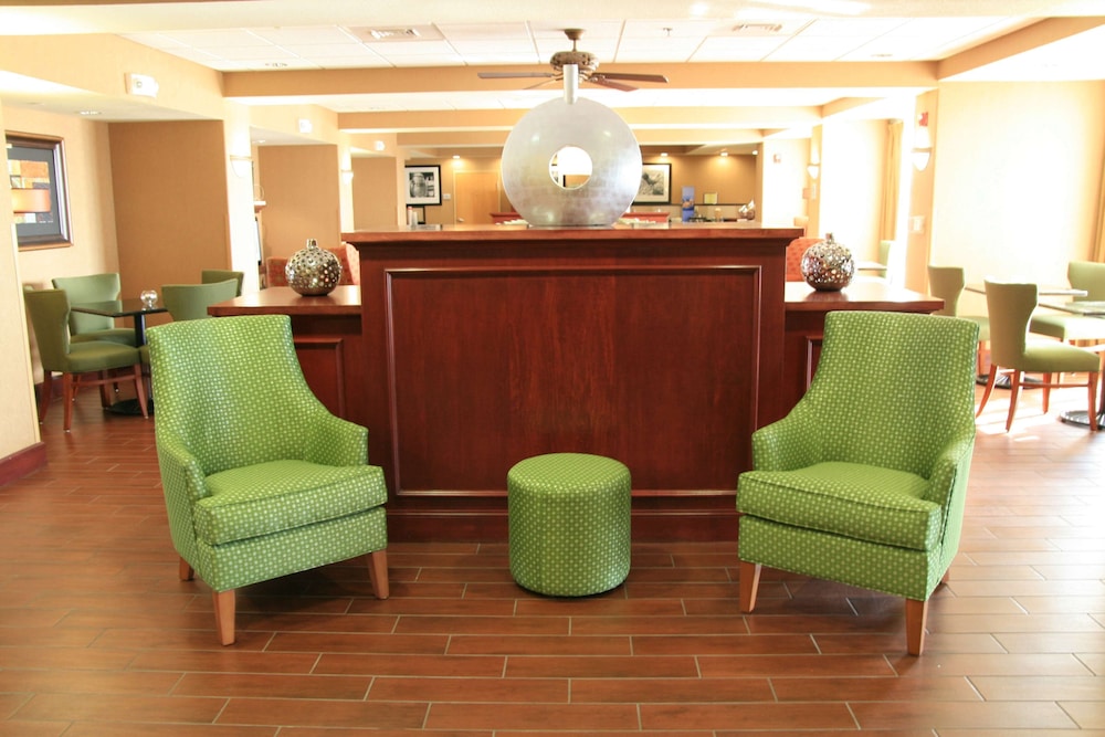 Hampton Inn Hays North of I 70 9/37