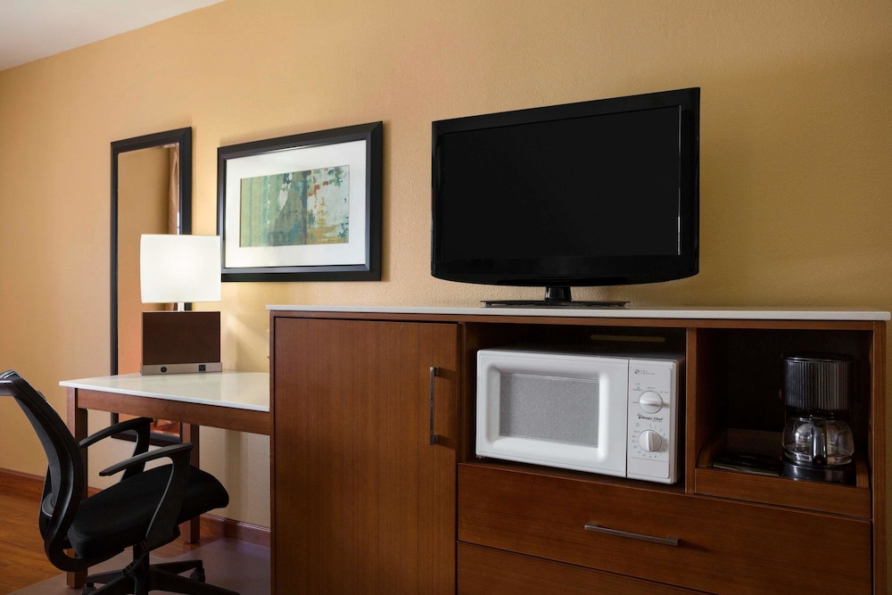 Super 8 By Wyndham Austin Downtown/Capitol Area 18/23
