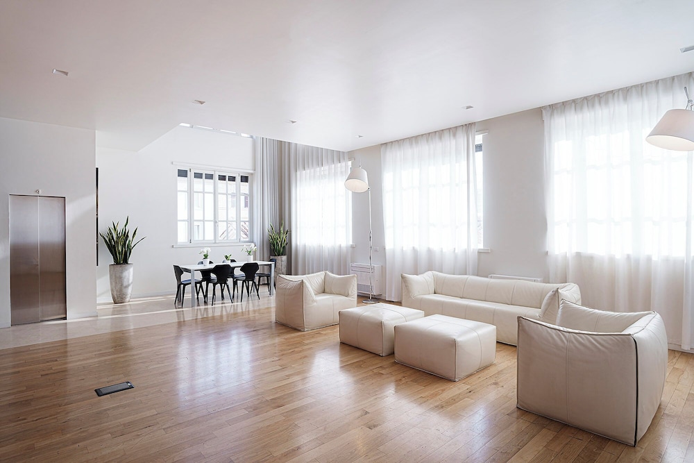 Palazzo Montemartini Rome, A Radisson Collection Hotel 50/77
