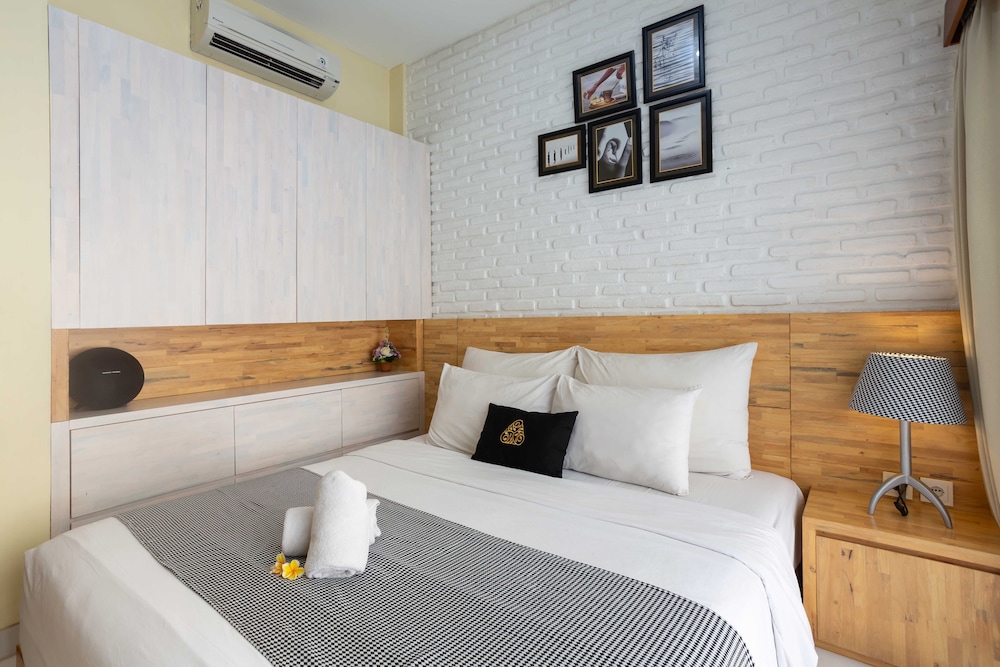 Paisa Seminyak Living 16/50