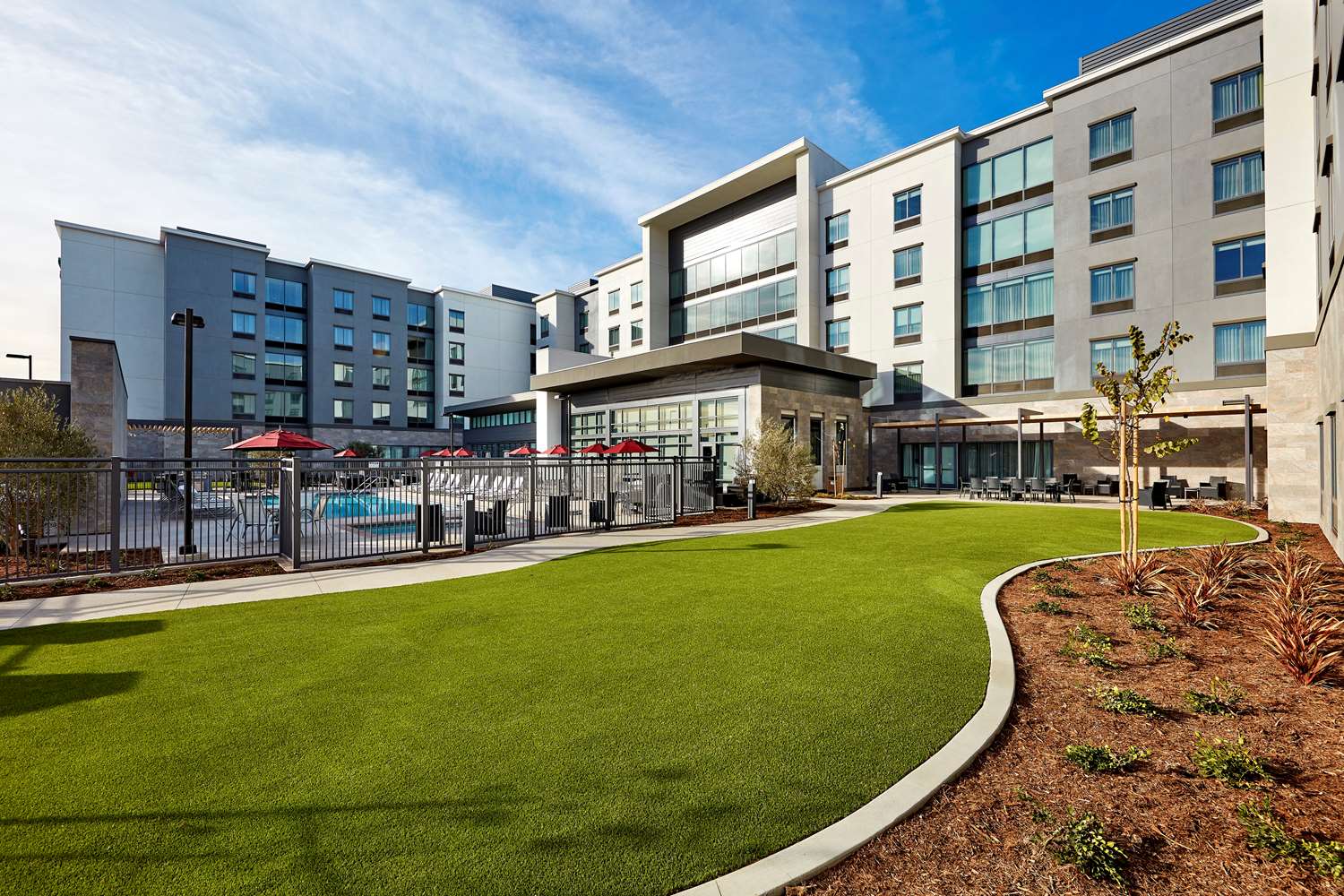 Homewood Suites by Hilton Long Beach Airport 43/47