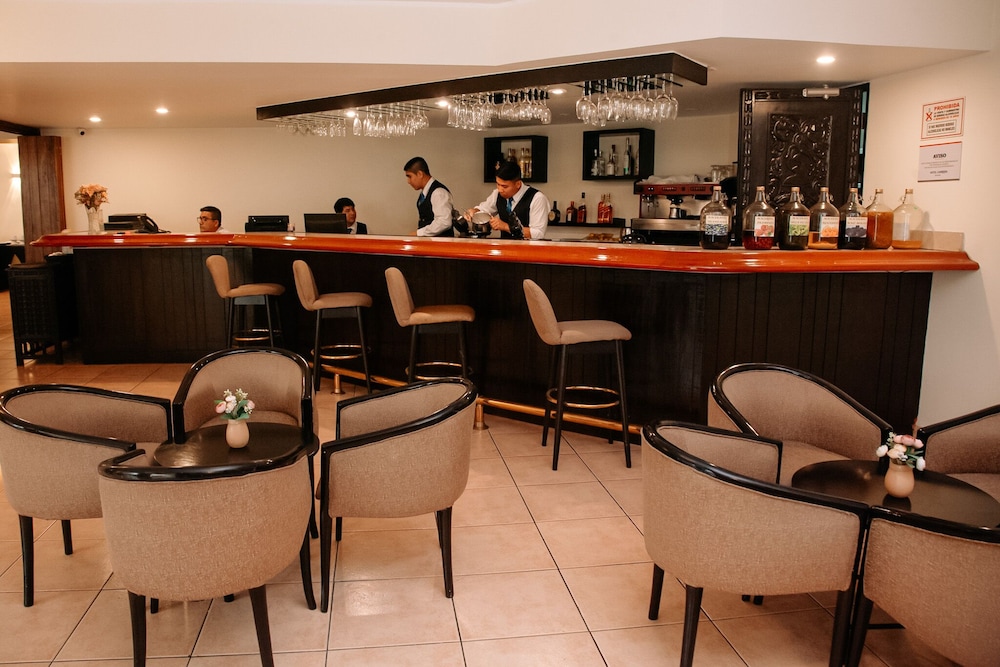Hotel Carrera Ex Thunderbird Hotels Carrera 47/64