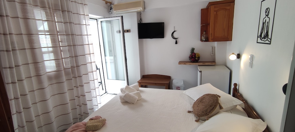STANDARD, DOUBLE OR TWIN BED