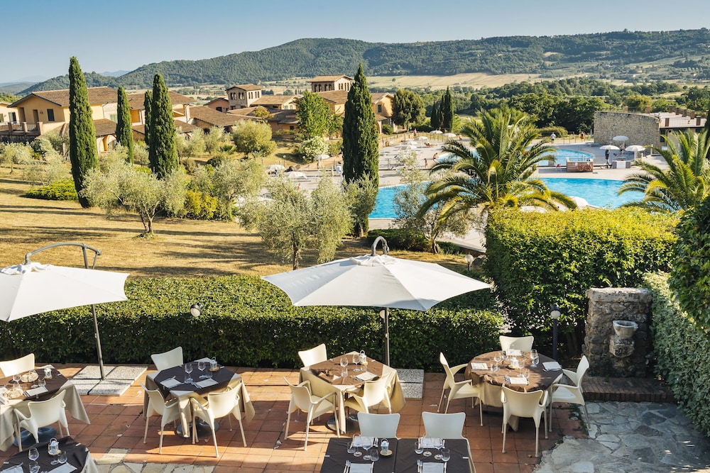 Pian Dei Mucini Resort Hotel Vittoria 42/50