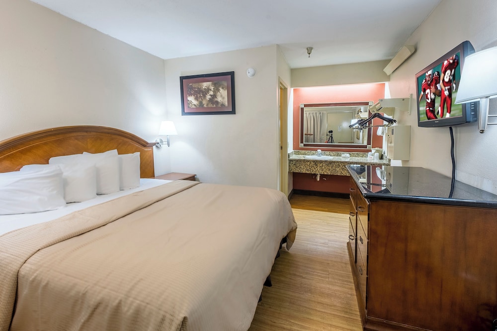 ROOM, SINGLE BED