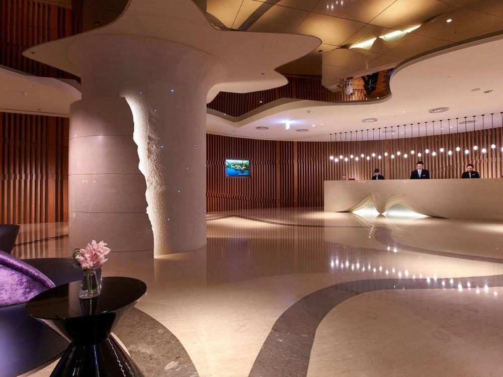 City Suites Kaohsiung Chenai 32/53