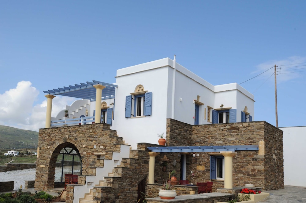 Tinos View 1/34
