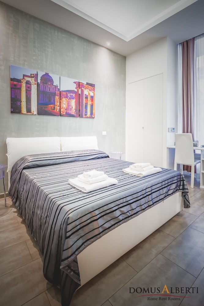 Domus Alberti 8/50