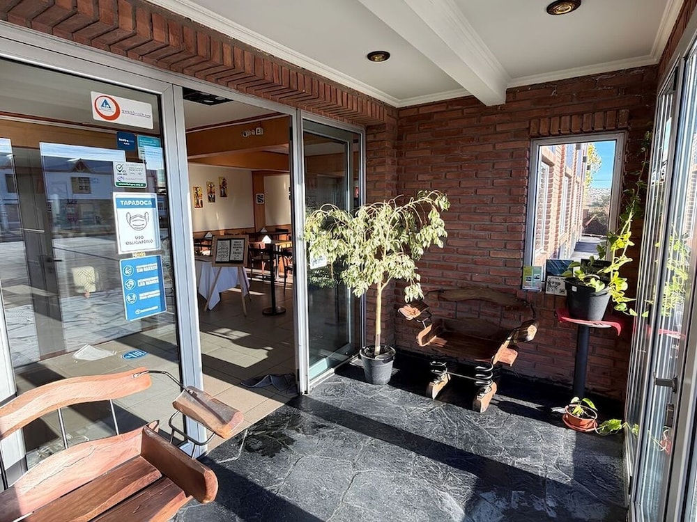 Marcopolo Suites Calafate 24/49