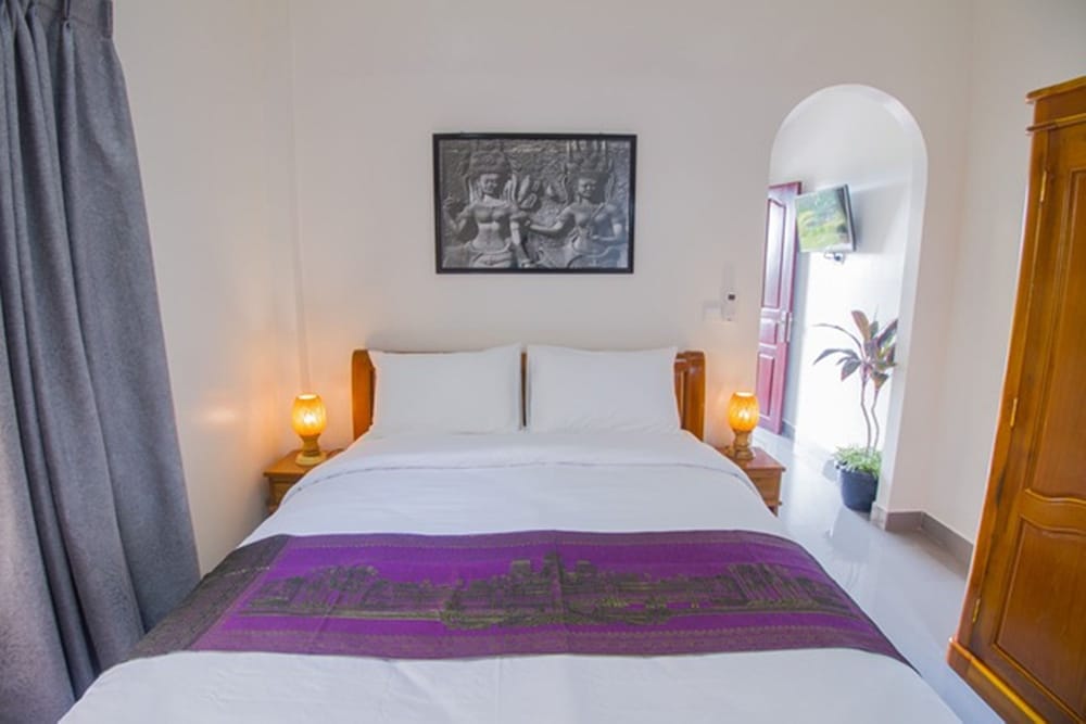 Ry's Lotus Resort D'angkor 6/26