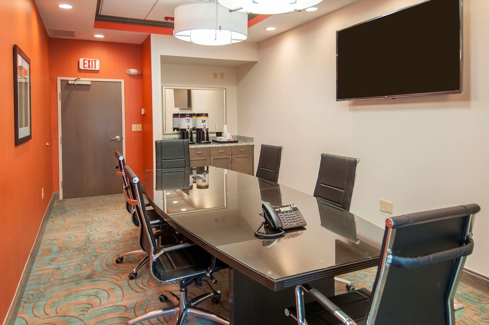 Hampton Inn & Suites Pensacola/I-10 Pine Forest Road 41/47