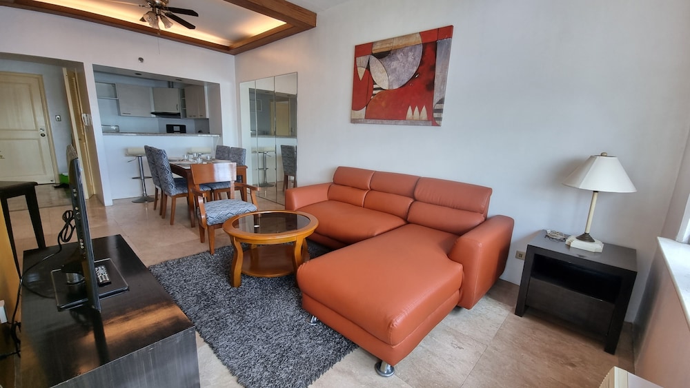 Amazing Marina Residential Suites 29/50