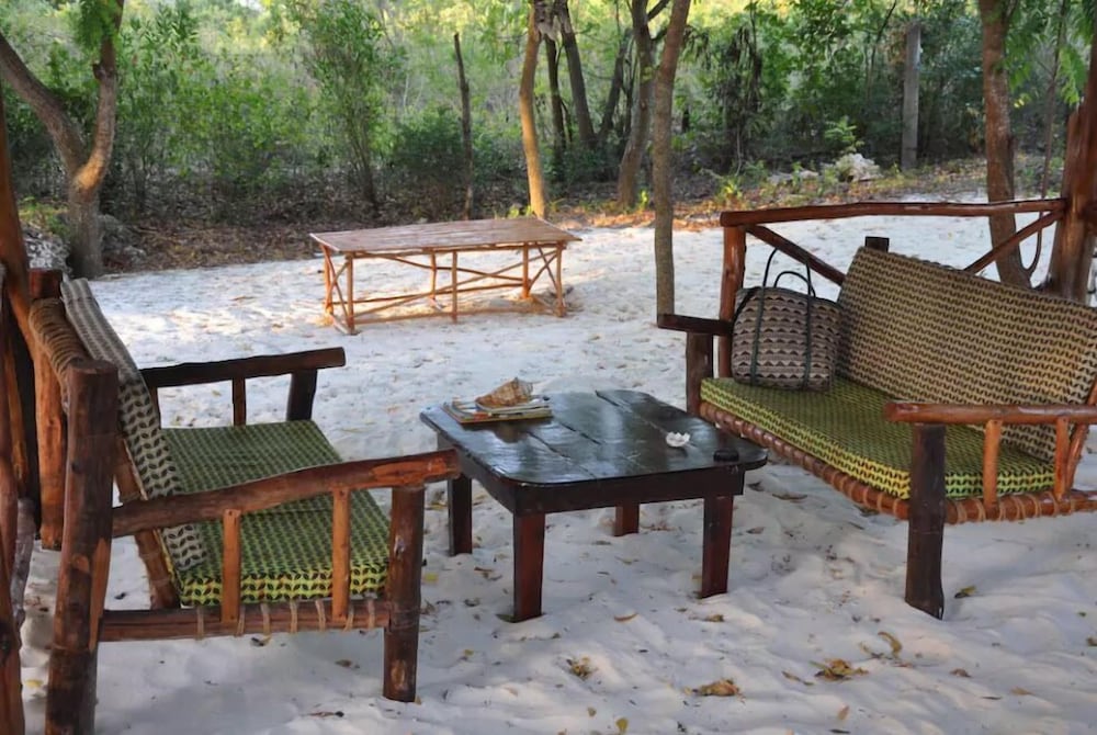 Baraka Aquarium Bungalows 21/42