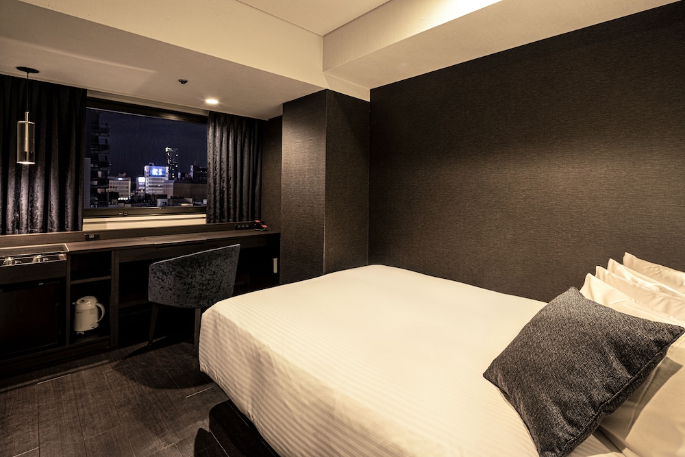 Agora Place Osaka Namba 46/66