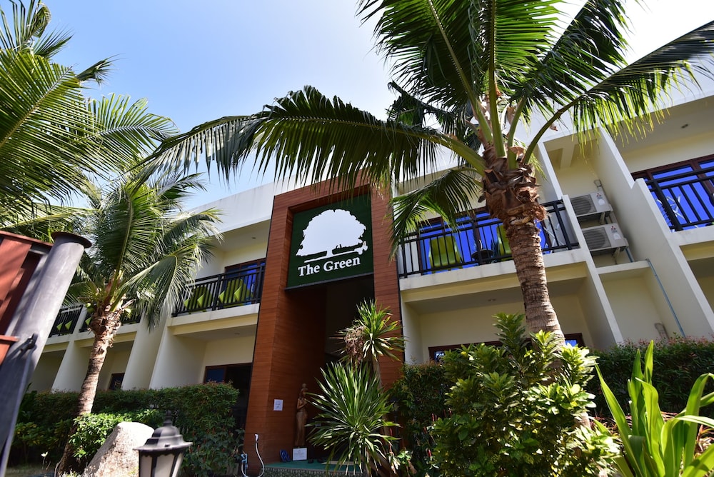 The Green Hotel Koh Lipe 11/61