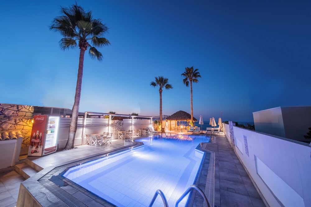 Soleil Rooms & Suites 29/42