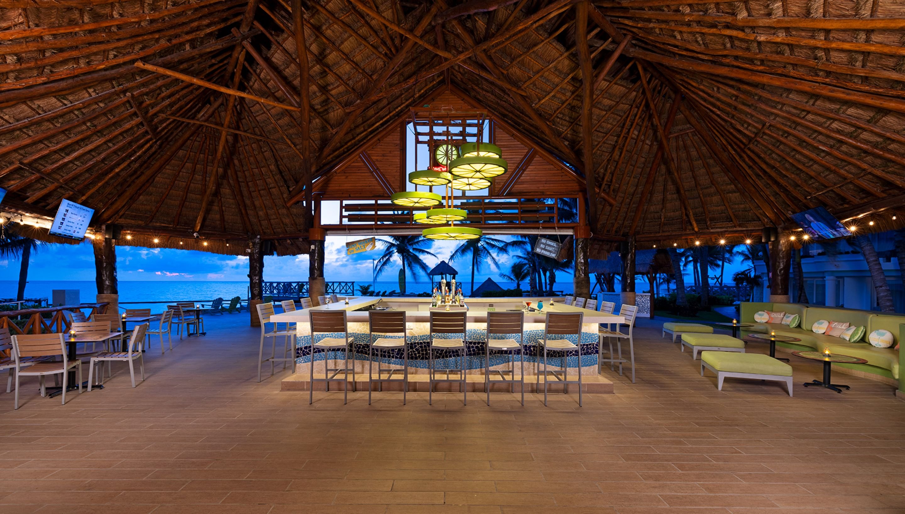 Margaritaville Island Reserve Riviera Cancun by Karisma 35/81