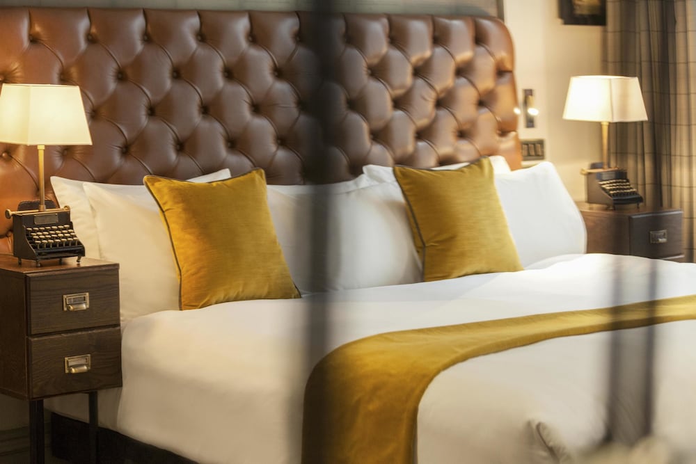 Hotel Indigo Edinburgh - Princes Street, an IHG Hotel (ex Royal British) 34/82
