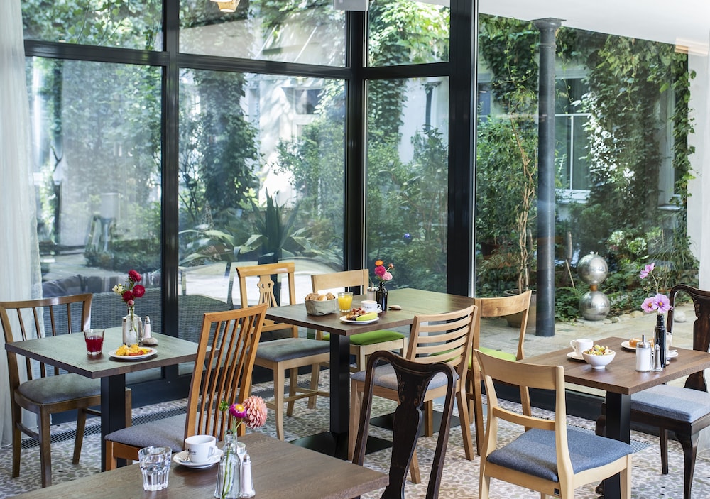 Boutiquehotel Stadthalle 53/75