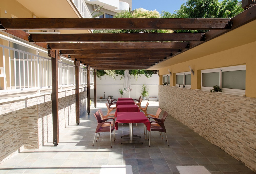 Filmar Hotel 62/73