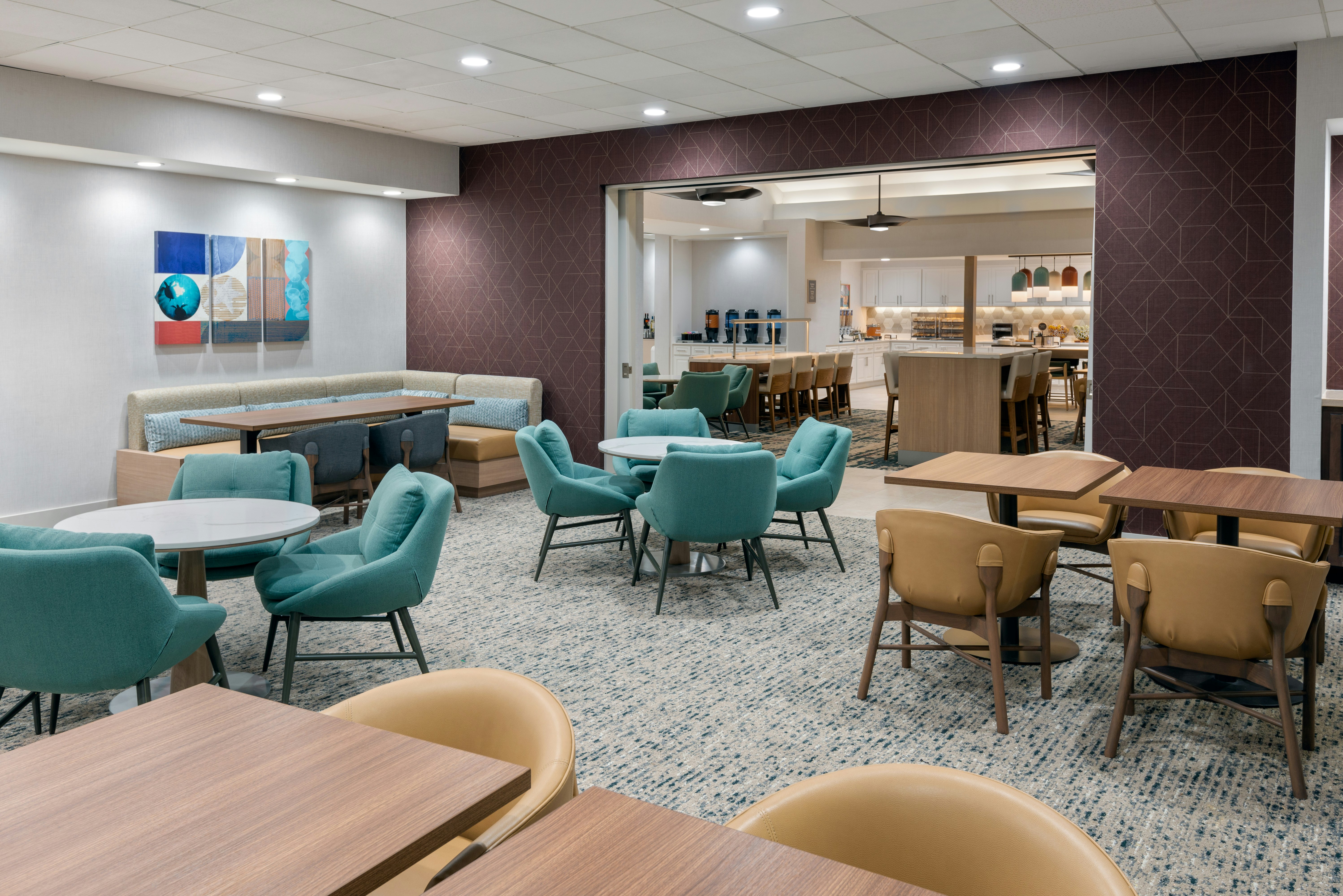 Homewood Suites by Hilton Orlando-Nearest to Univ Studios 17/30