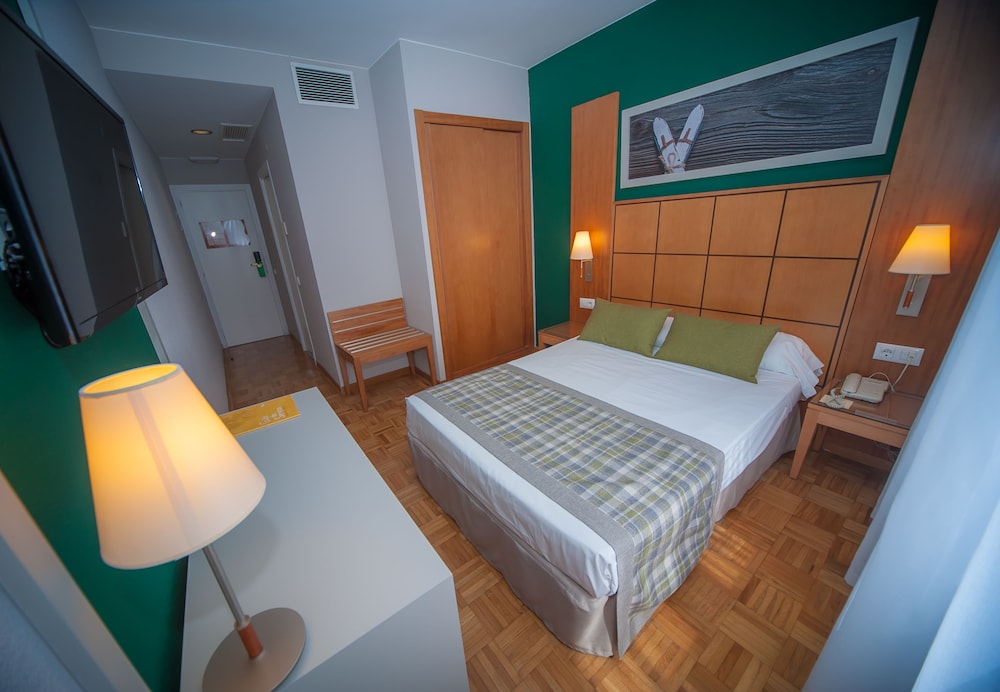 Gran Hotel de Jaca 15/50