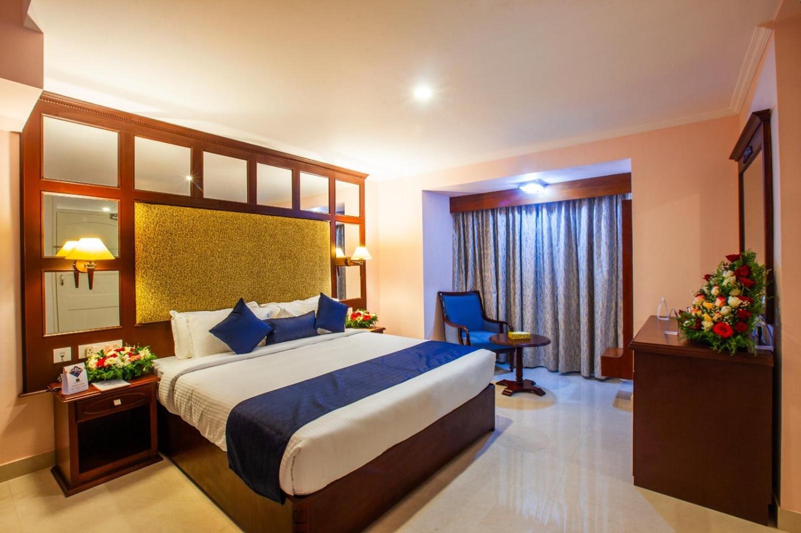 HOLIDAY HOTEL CHERAI 6/28
