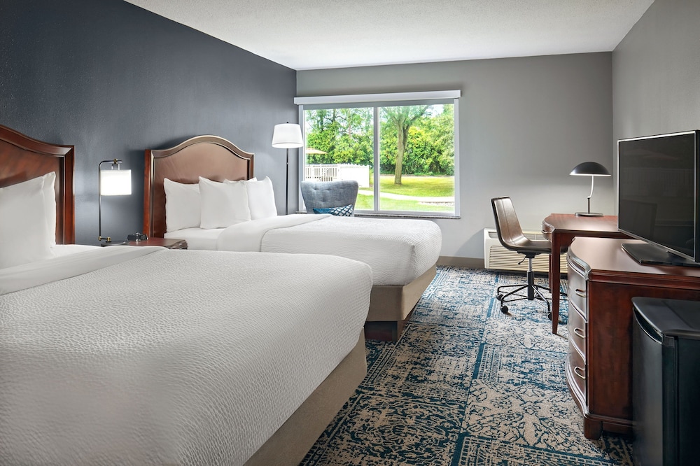 FOUR POINTS BY SHERATON KALAMAZOO 6/43