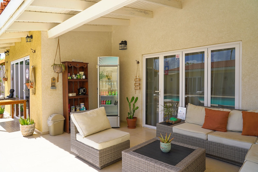 Arubas Bakval Suites 23/50