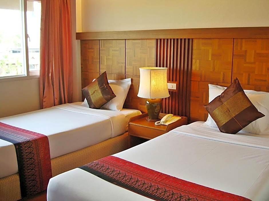 Chiangmai Phucome Hotel 7/44