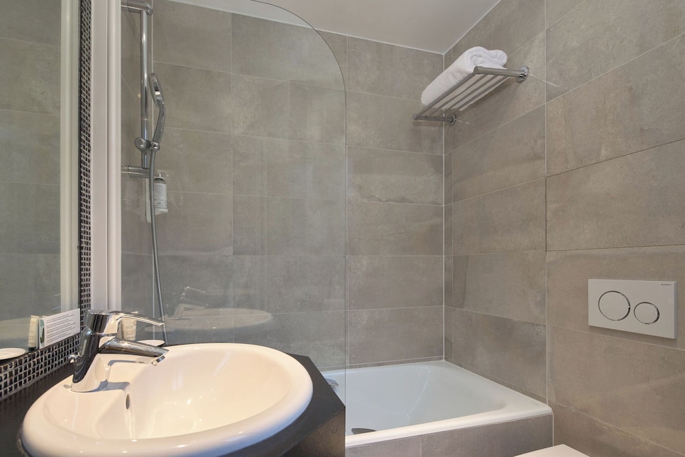 Hotel La Regence Etoile 45/50