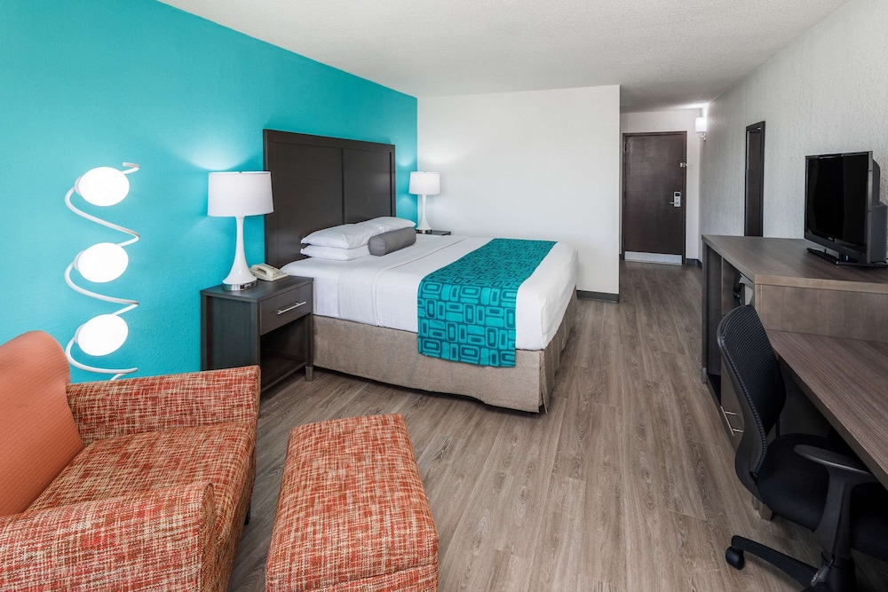 Howard Johnson By Wyndham Beaufort/Parris Island 15/39