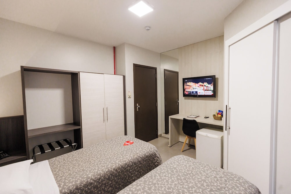 TONELLO BUSINESS HOTEL 35/47