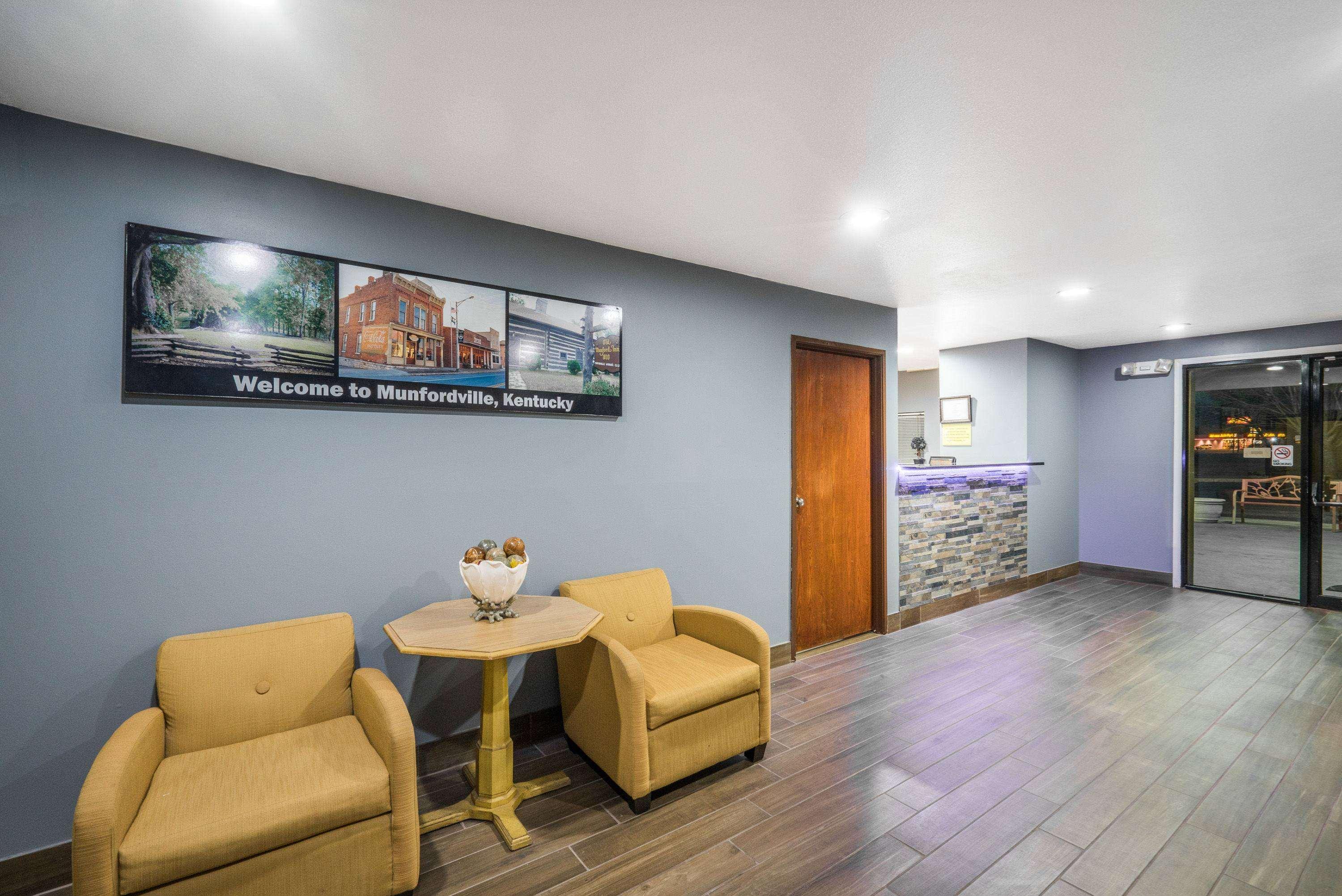 Super 8 by Wyndham Munfordville KY 20/27