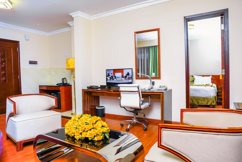 Denver Boutique Hotel 36/48