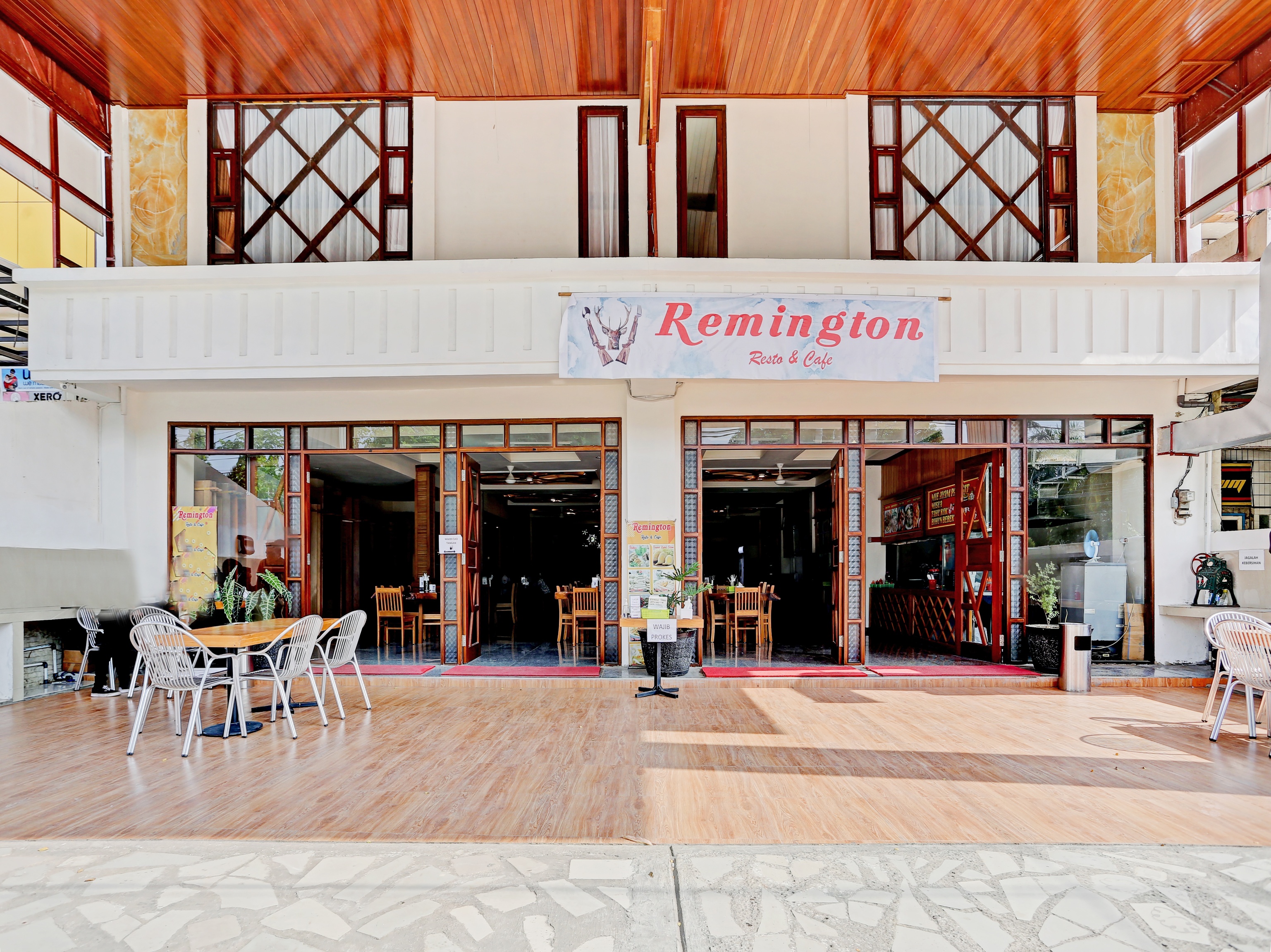 OYO 90428 Remington Hostel 36/41