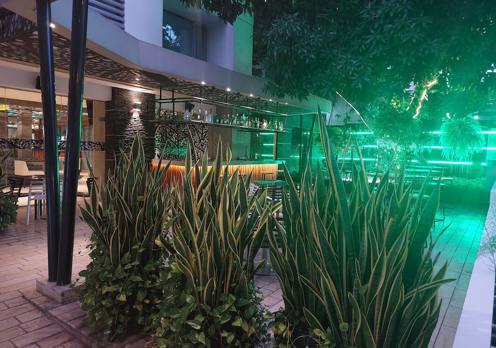 Hotel Washington Plaza By Sercotel 67/72