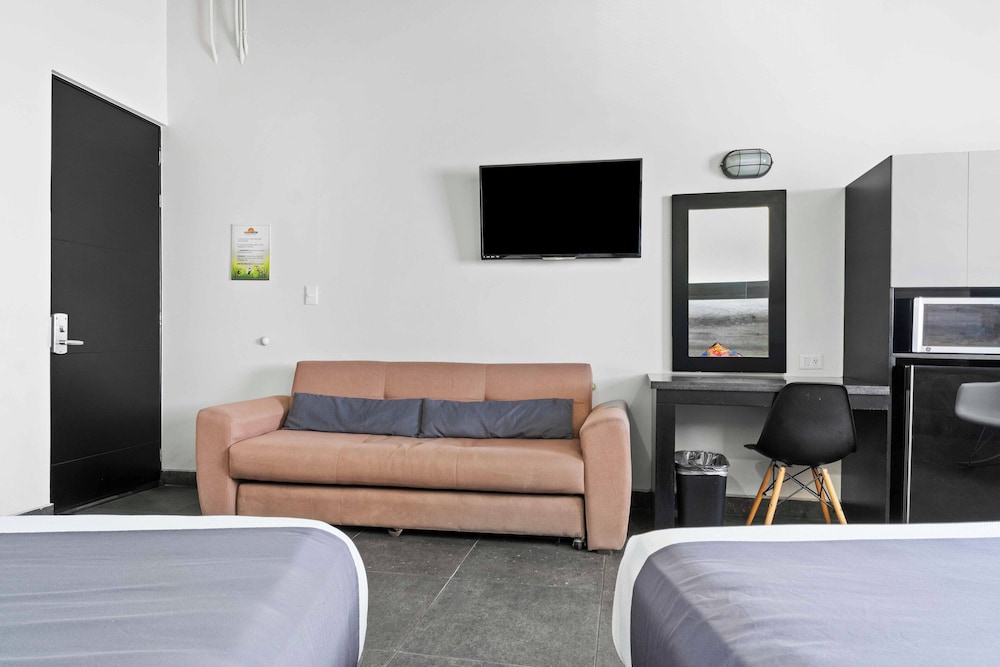 Homesuites Malecon 40/56