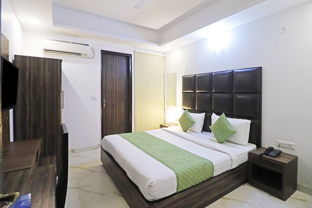 Oyo 10274 Hotel Aamara 30/61