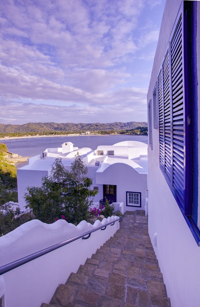 Vitalis Villas 6/50